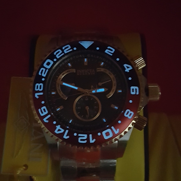 FIRM PRICE-ON SALE-NWOT Invicta Reserve Swiss Calendar - Picture 13 of 15